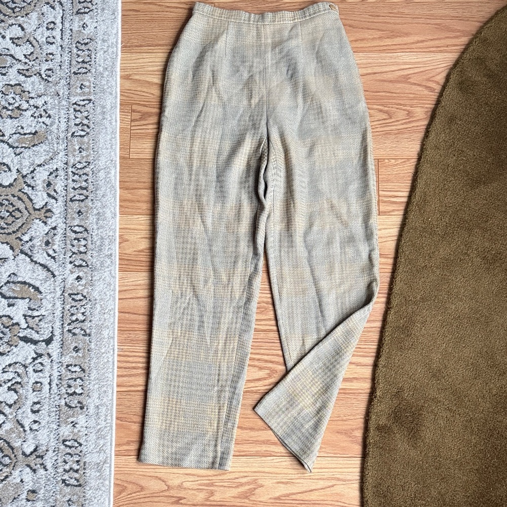Giorgio Armani VTG Tan Women's Straight Leg Trousers Wool Blend